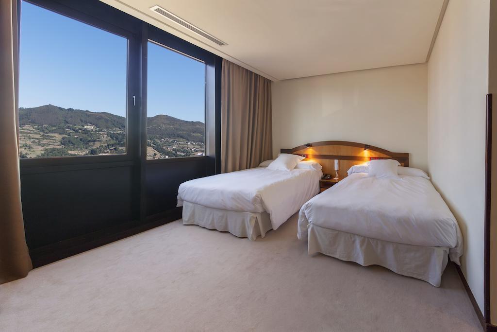 New Hotel Oviédo Zimmer foto
